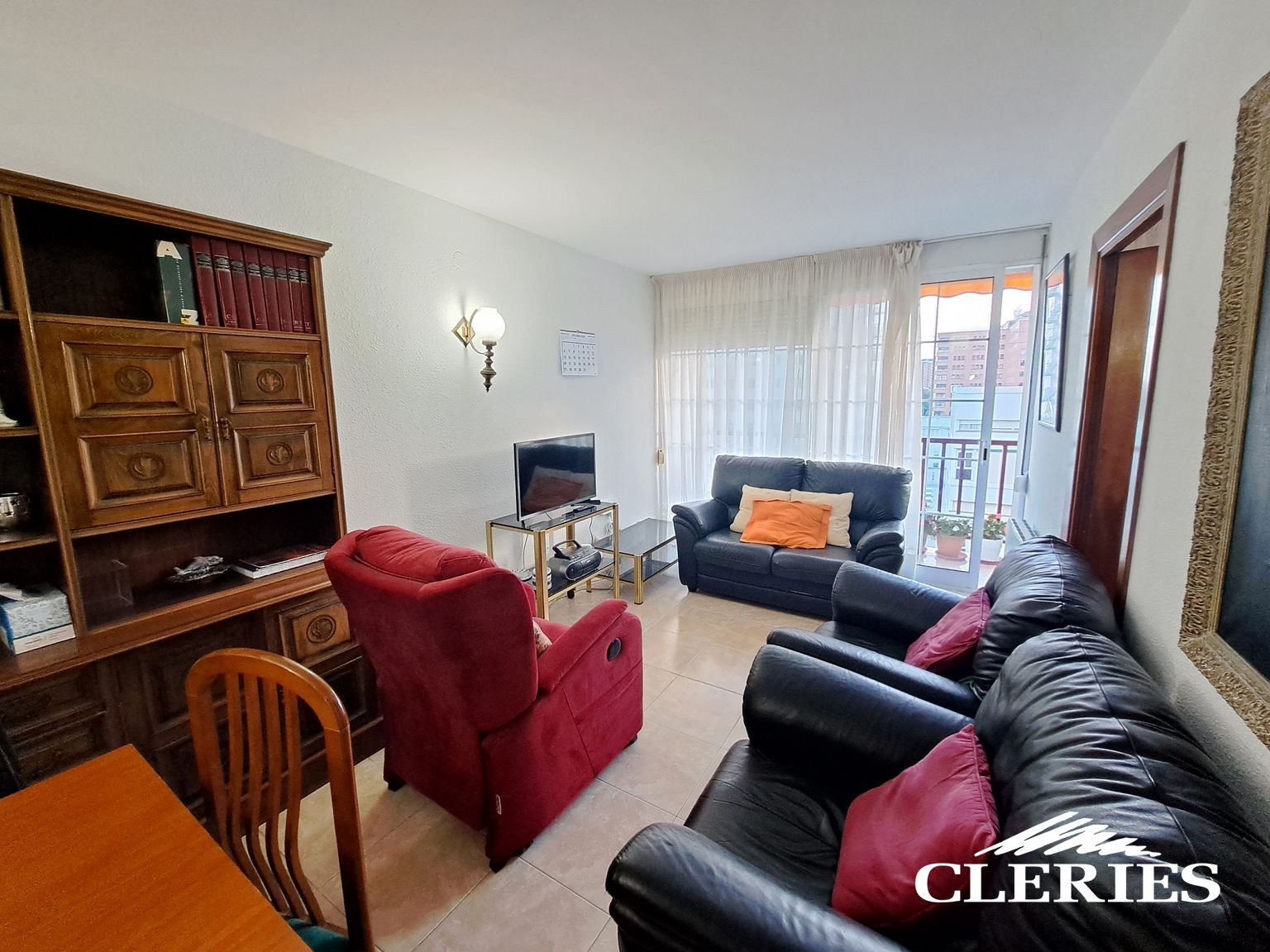 /RealEstateImages/6782/20251008_184348 [Resolucion de Escritorio].jpg